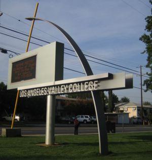 los angeles valley college legal field career classes photo from www.legalfieldcareers.com
